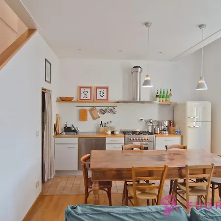 Apartment Gulli Parma